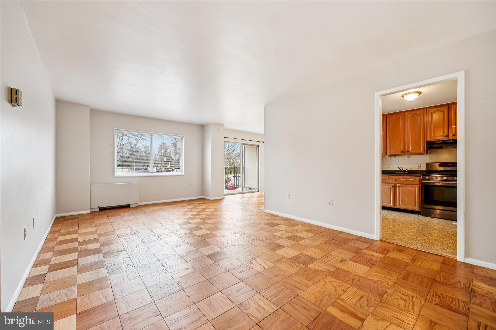 1111 UNIVERSITY BOULEVARD W 218