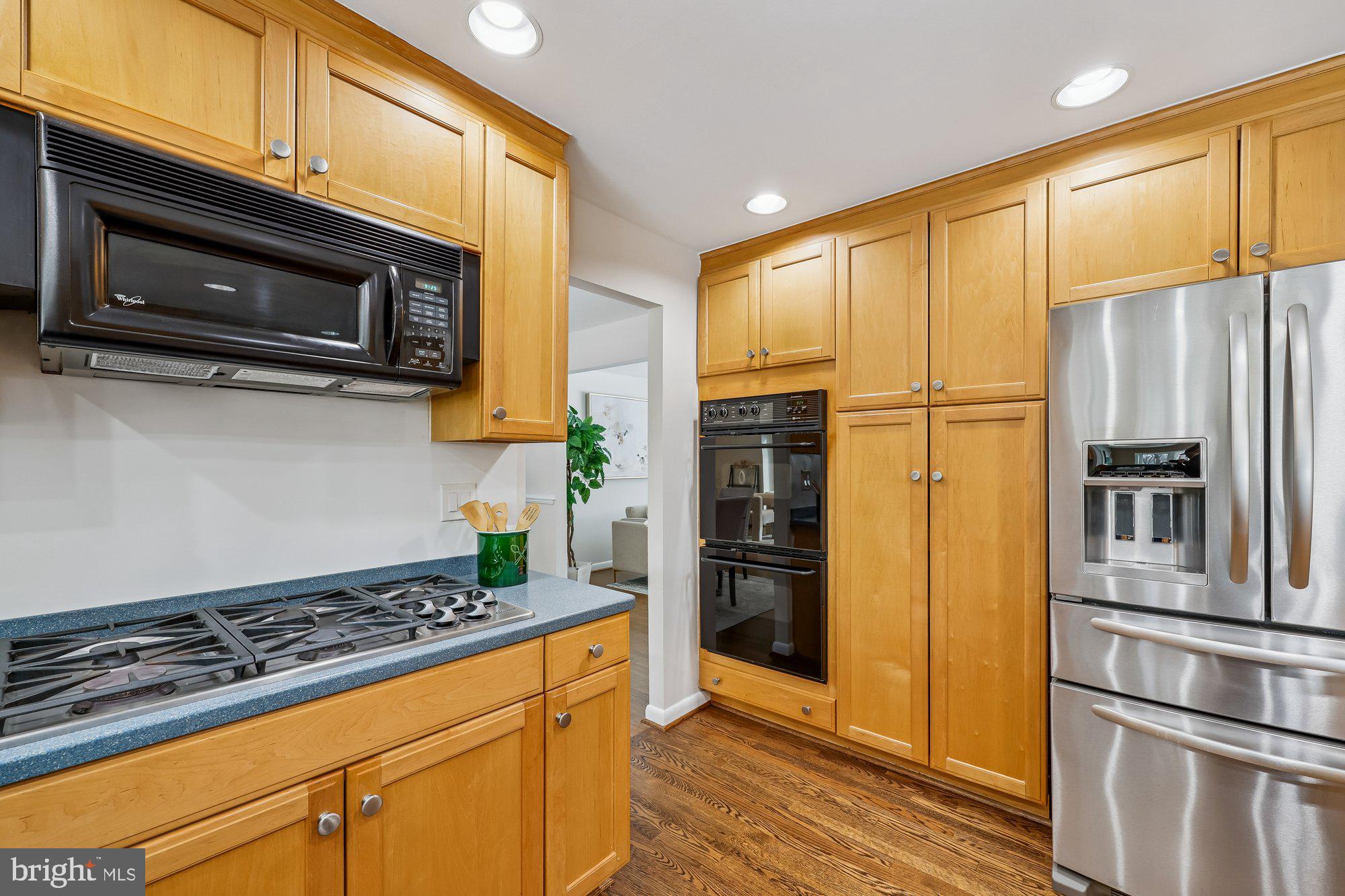 11715 STONINGTON PLACE