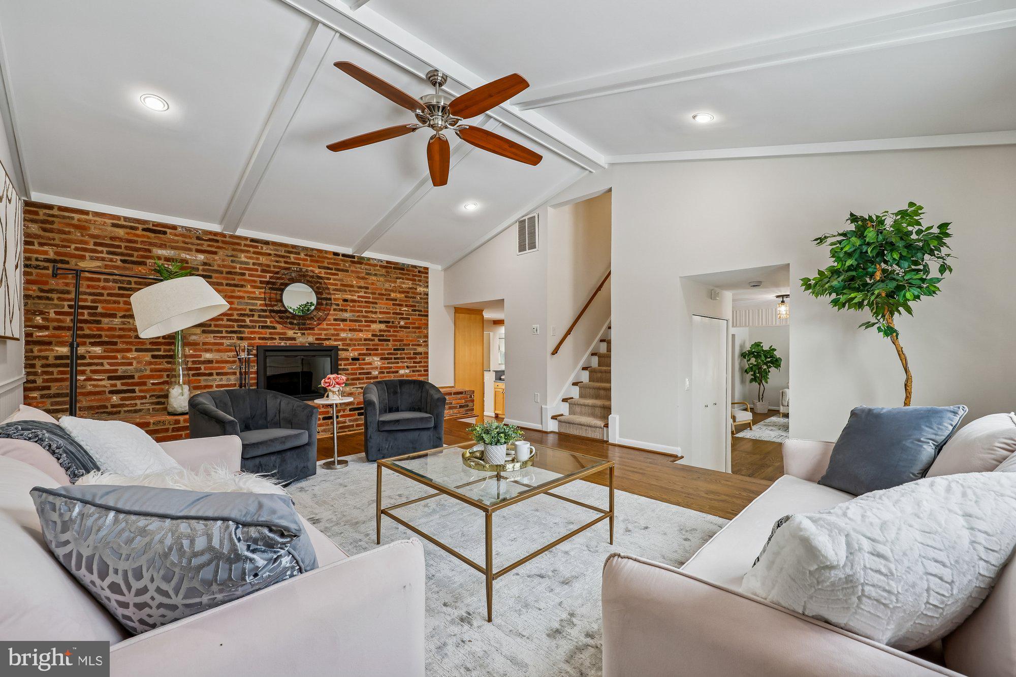 11715 STONINGTON PLACE