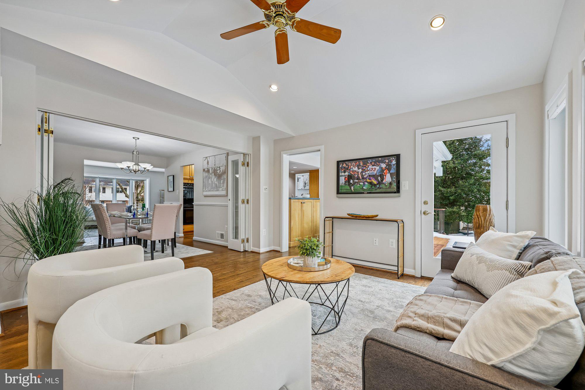 11715 STONINGTON PLACE