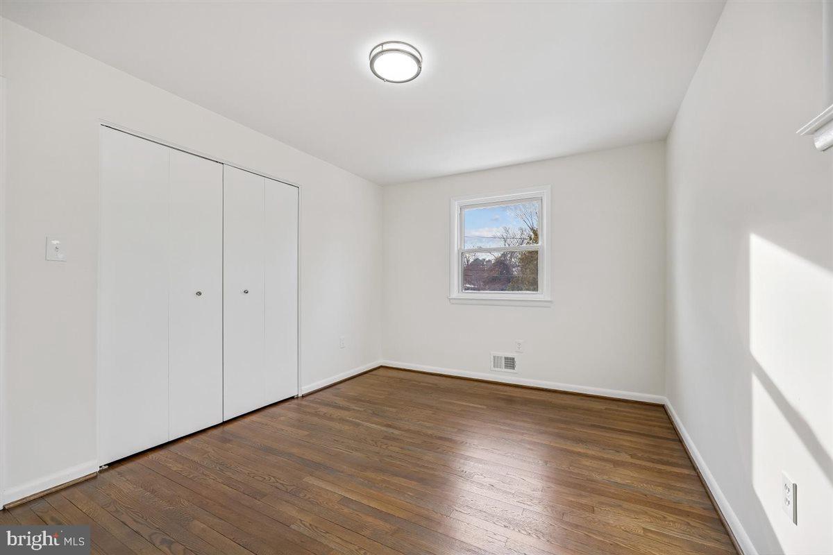 11517 LOVEJOY STREET