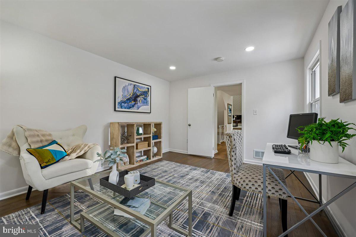 11517 LOVEJOY STREET