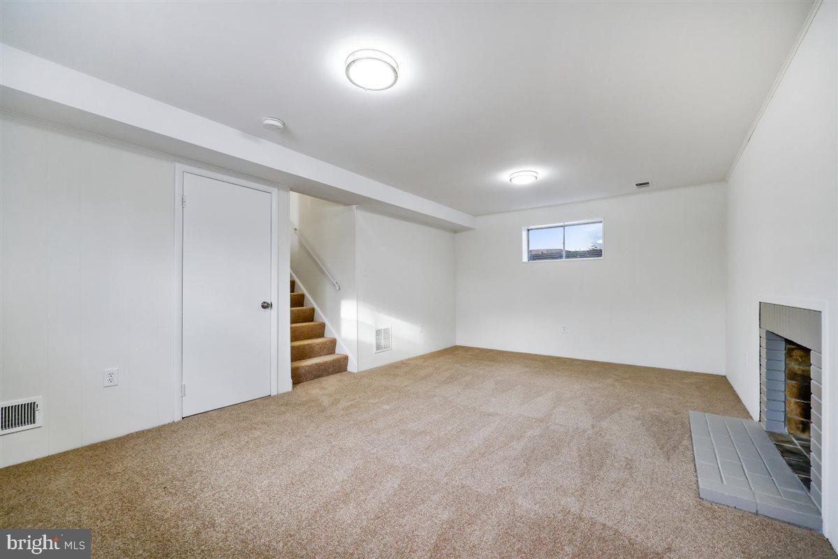 11517 LOVEJOY STREET