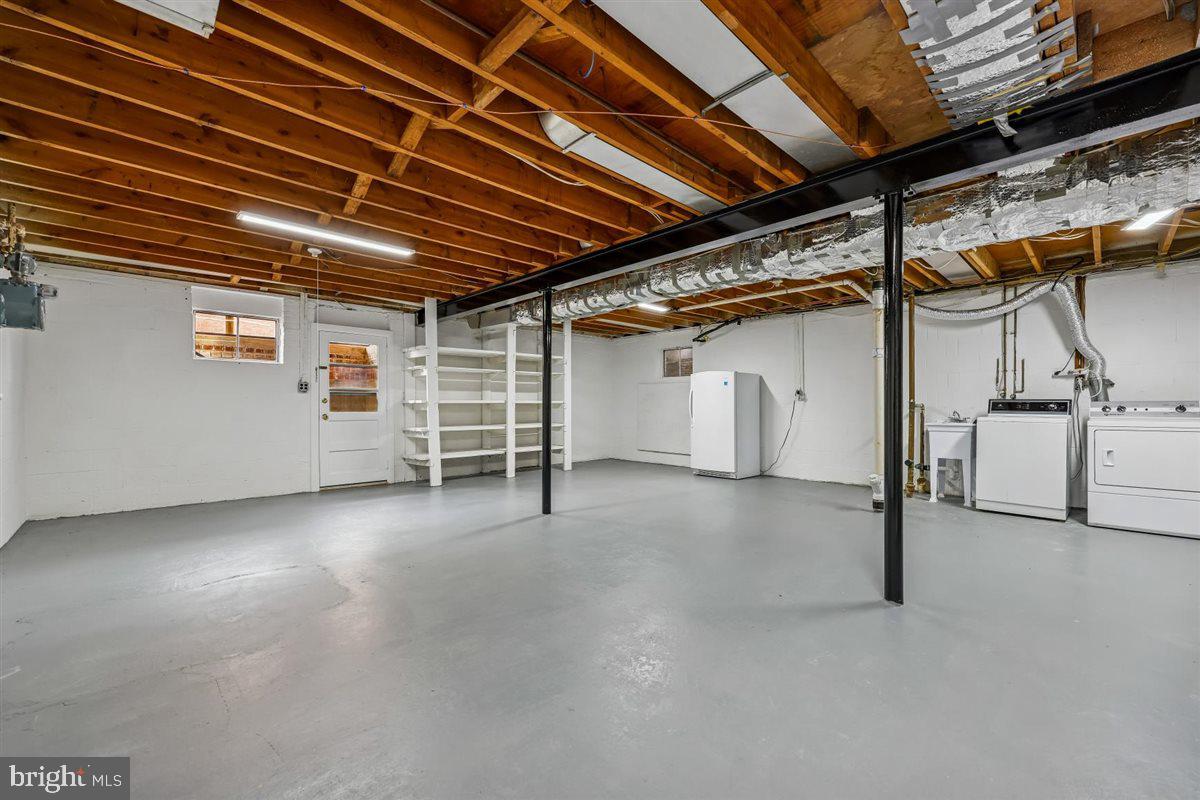 11517 LOVEJOY STREET