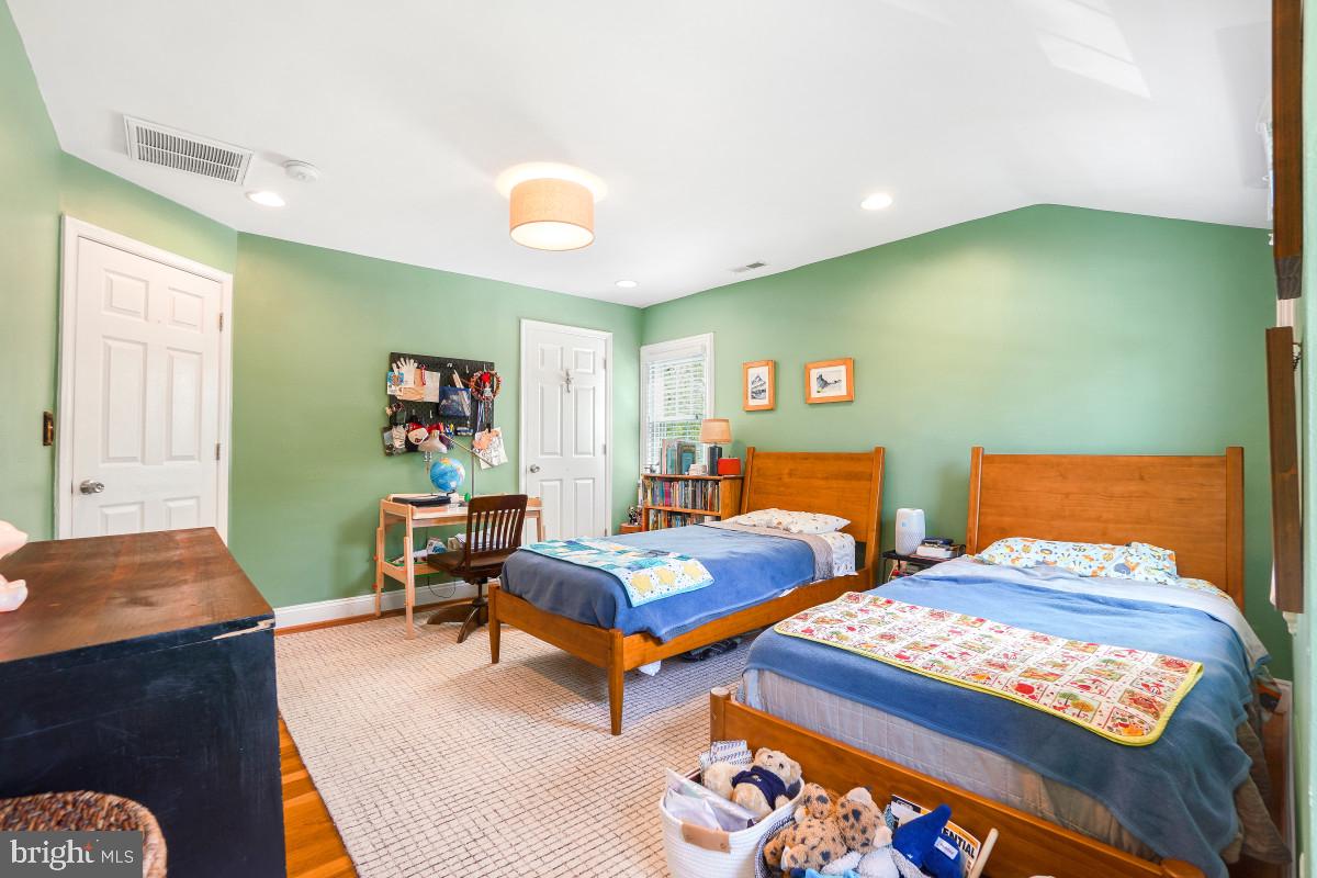 509 PHILADELPHIA AVENUE