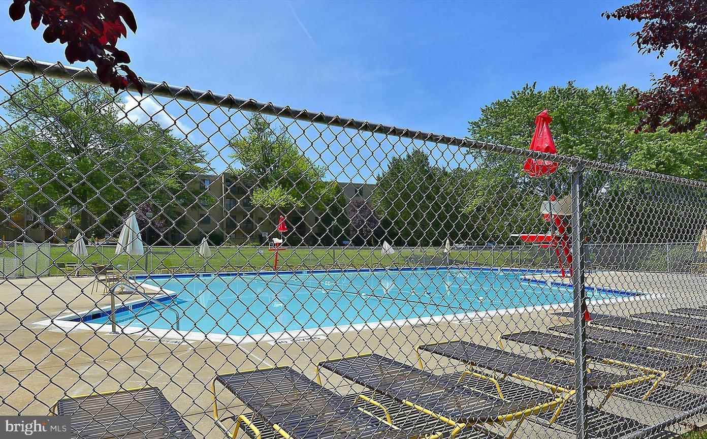 7420 WESTLAKE TERRACE 403