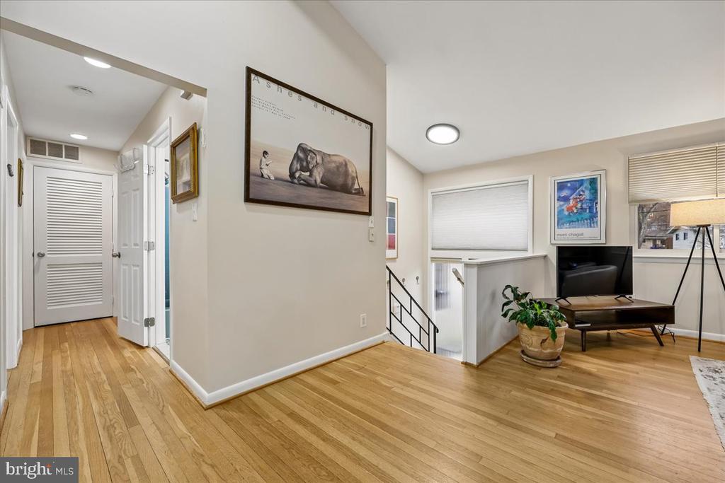 11403 FAIROAK DRIVE