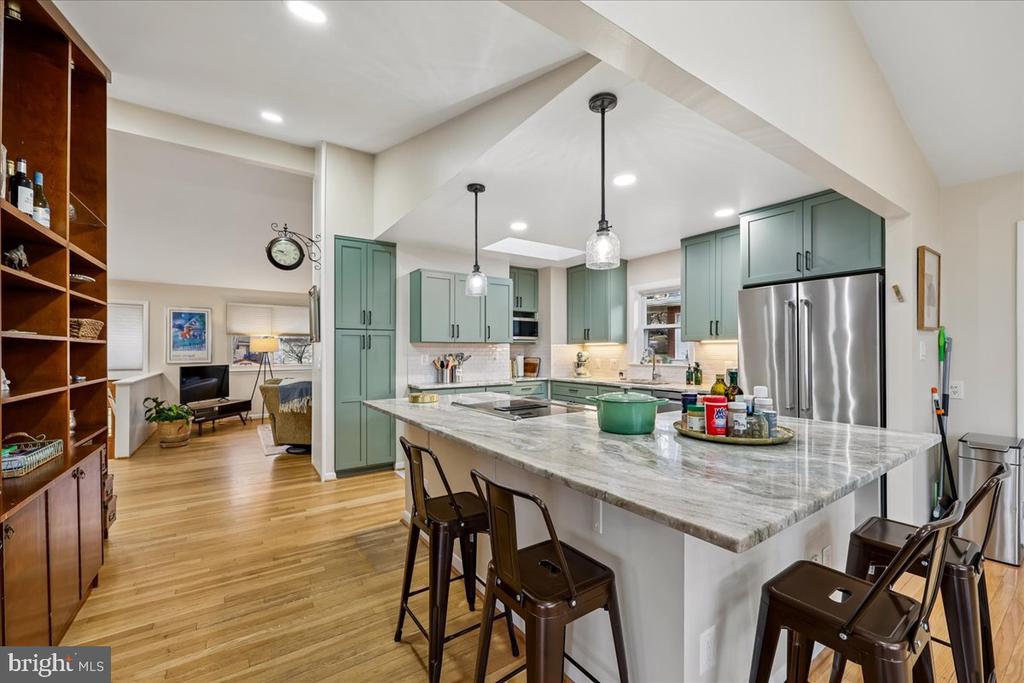 11403 FAIROAK DRIVE