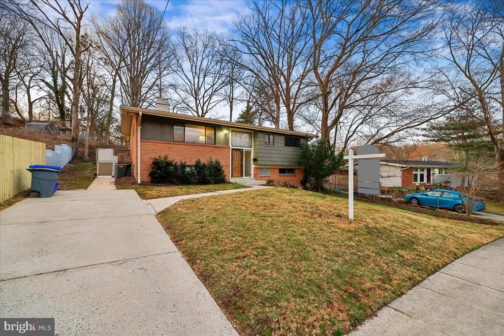 11403 FAIROAK DRIVE