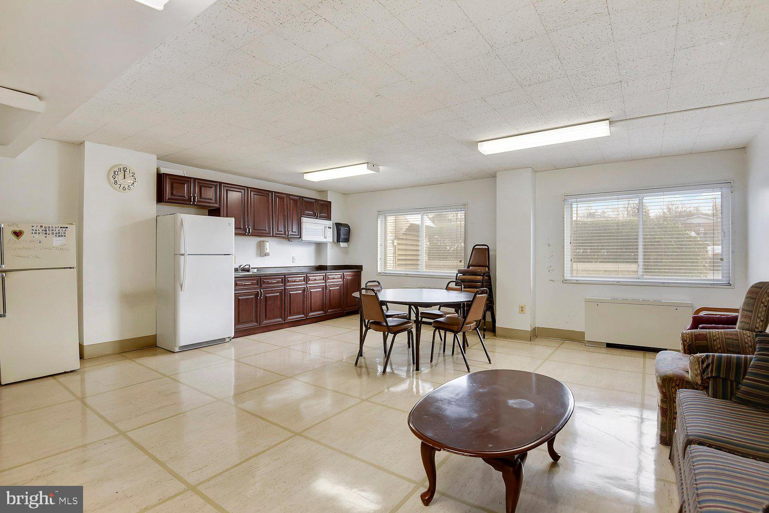 1121 UNIVERSITY BOULEVARD W 1111