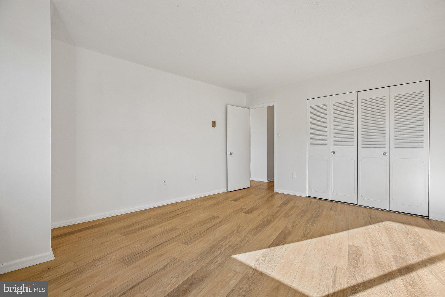 1121 UNIVERSITY BOULEVARD W 1111