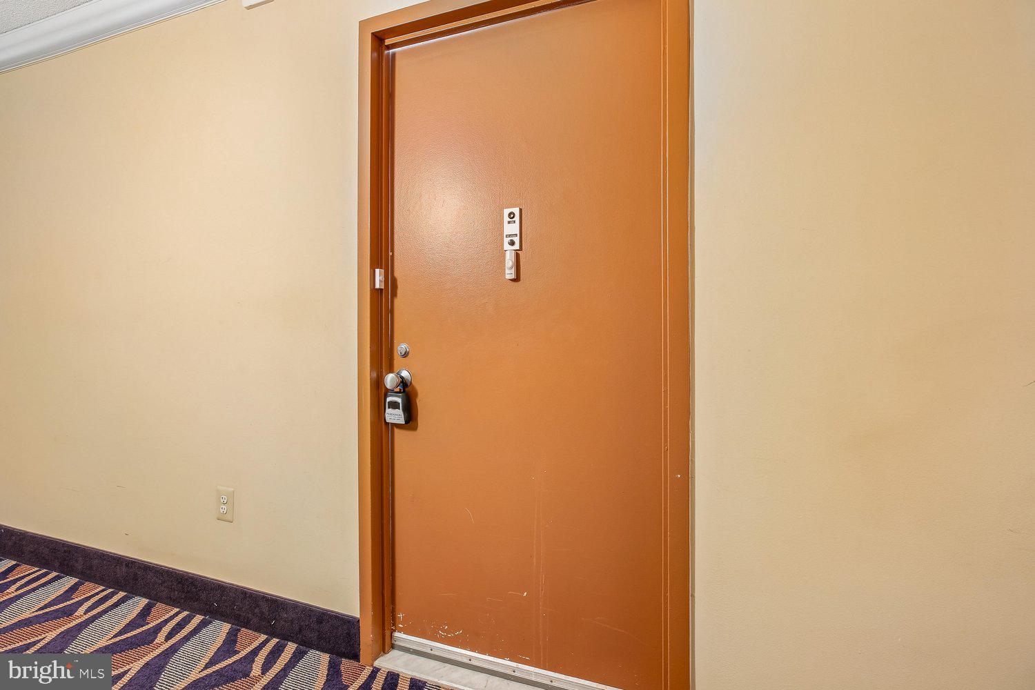 1121 UNIVERSITY BOULEVARD W 1111