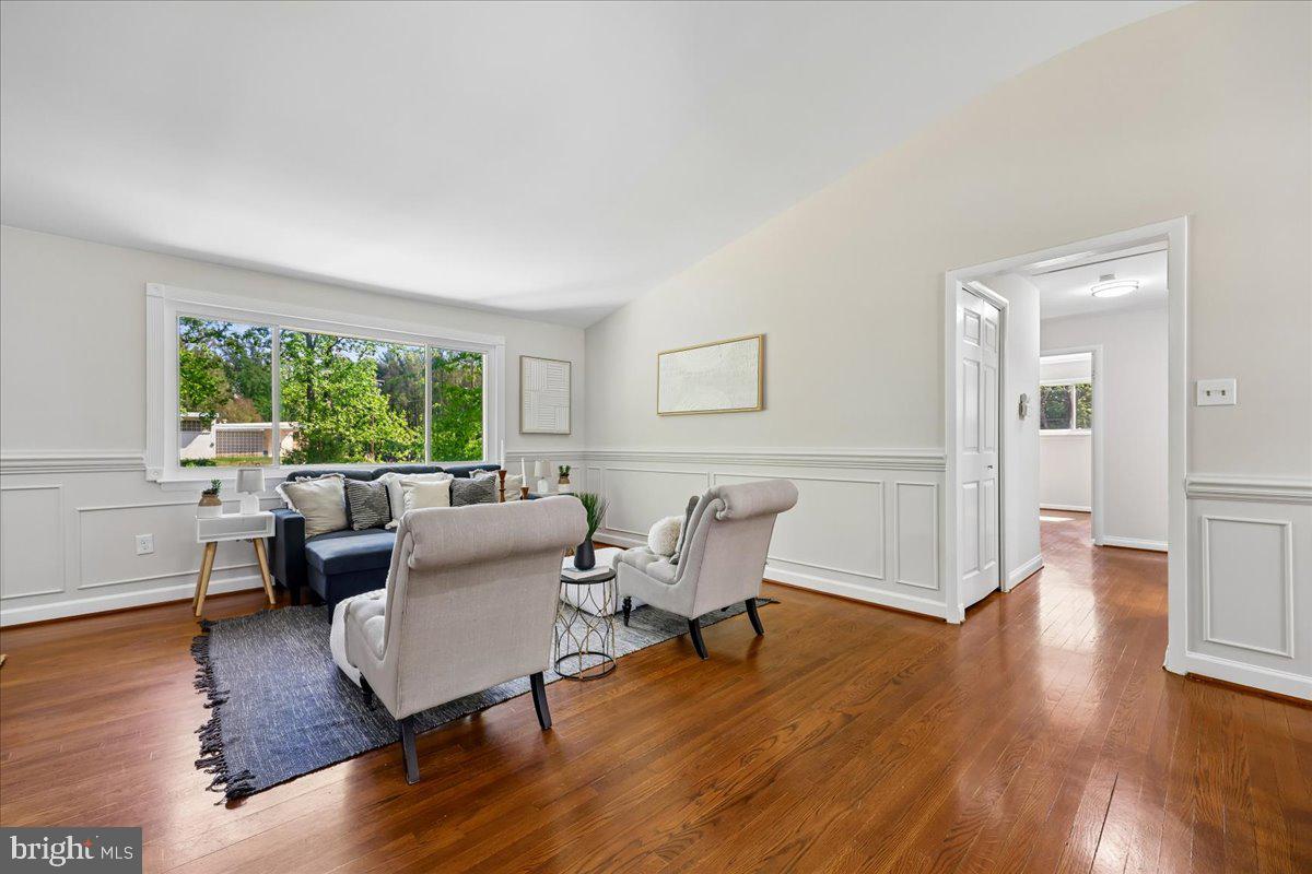 11807 STONINGTON PLACE