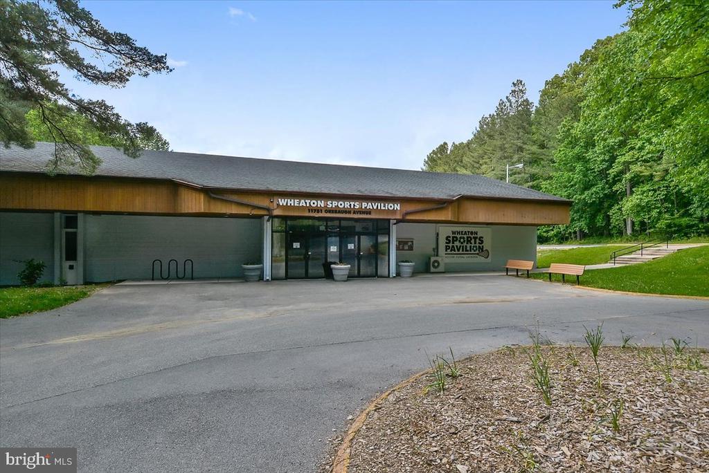 1105 LAMBERTON DRIVE