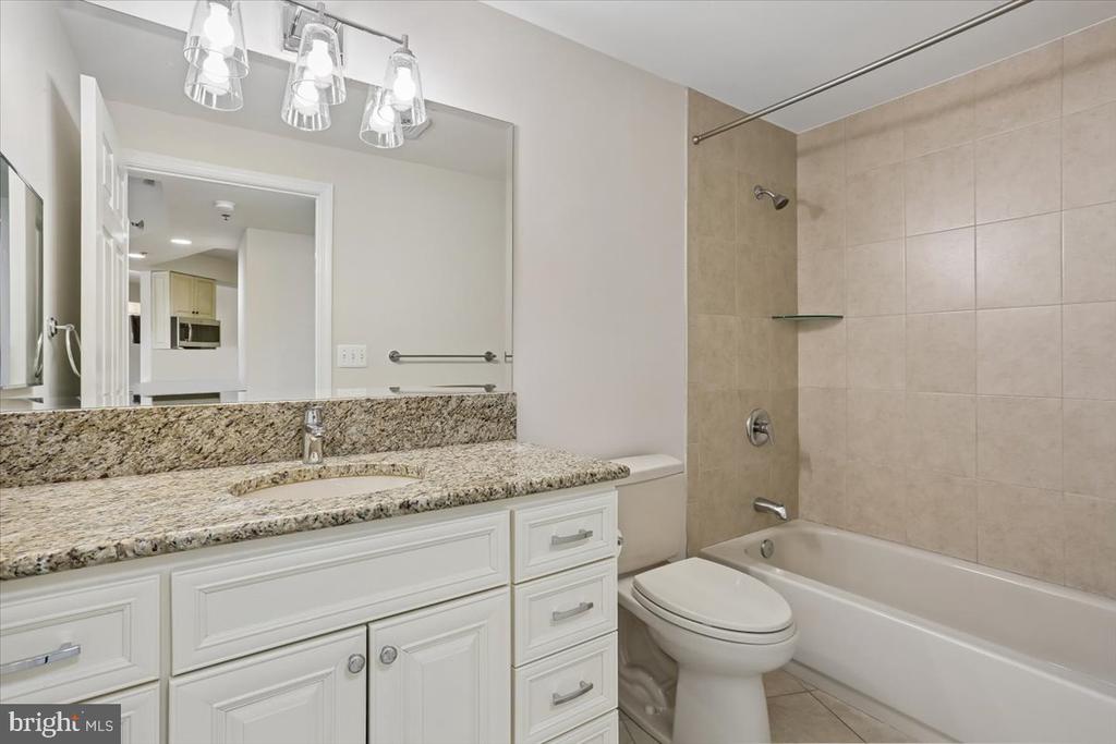3005 S LEISURE WORLD BOULEVARD 515 S 515
