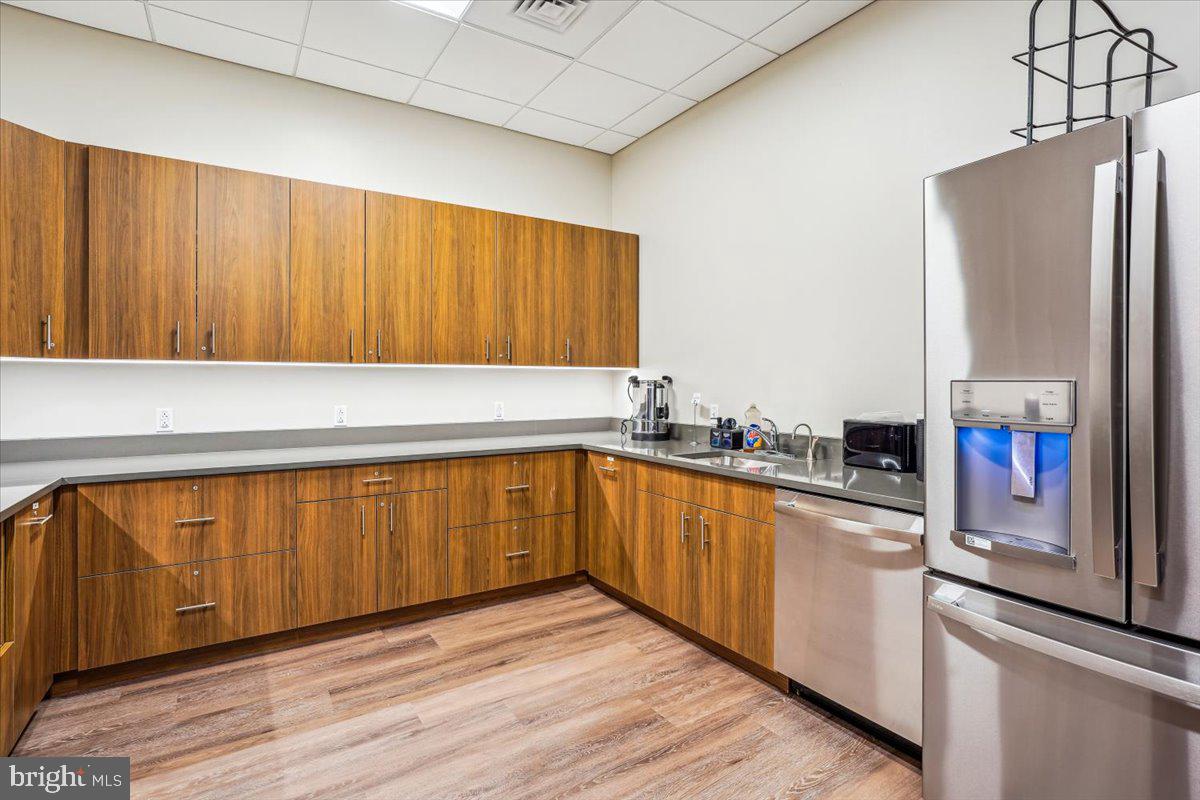 3005 S LEISURE WORLD BOULEVARD 515 S 515
