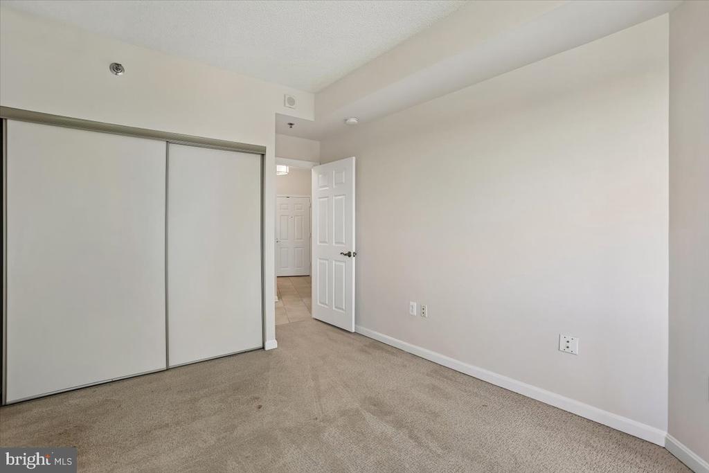 3005 S LEISURE WORLD BOULEVARD 515 S 515