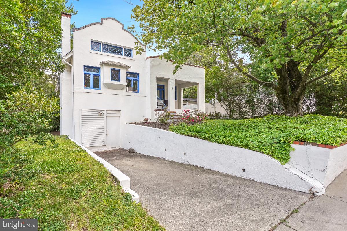 6 PHILADELPHIA AVENUE