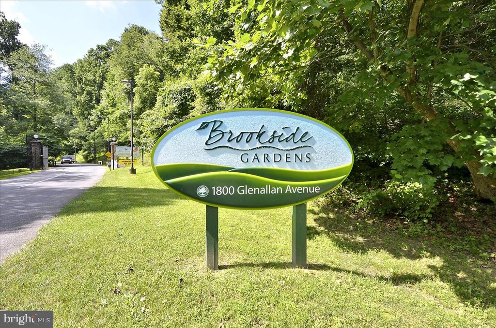 1111 W UNIVERSITY BOULEVARD W 1316-A