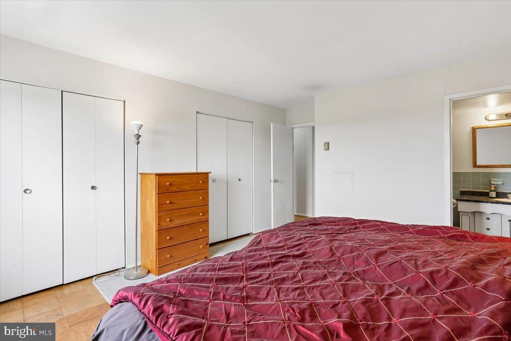 1111 W UNIVERSITY BOULEVARD W 1316-A