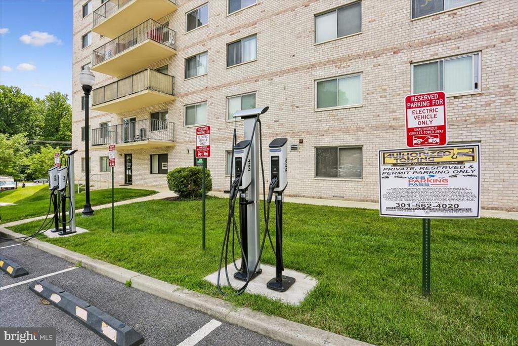 1111 W UNIVERSITY BOULEVARD W 1316-A