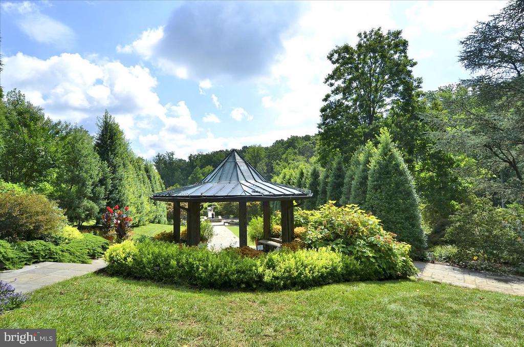 1111 W UNIVERSITY BOULEVARD W 1316-A