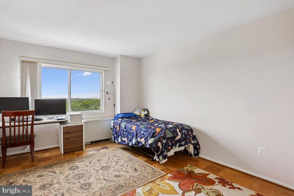 1111 W UNIVERSITY BOULEVARD W 1316-A