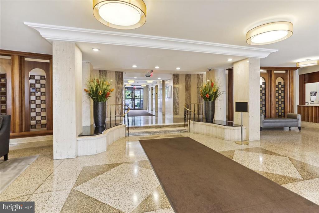 1111 W UNIVERSITY BOULEVARD W 1316-A