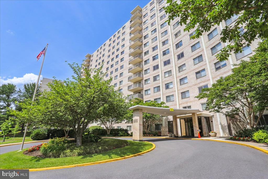 1111 W UNIVERSITY BOULEVARD W 1316-A
