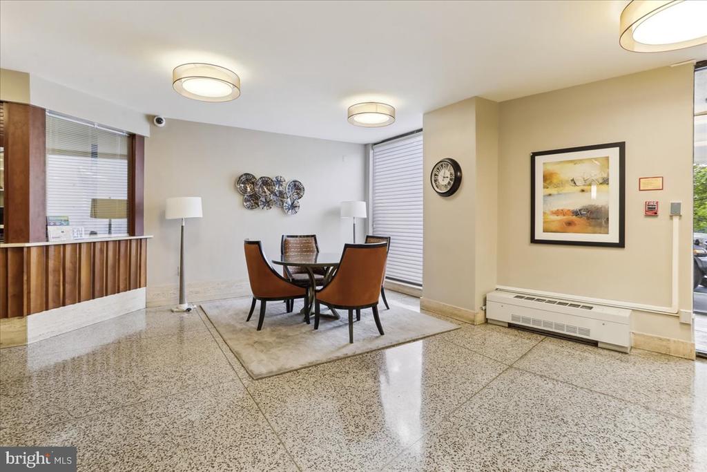 1111 W UNIVERSITY BOULEVARD W 1316-A