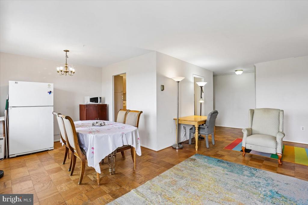 1111 W UNIVERSITY BOULEVARD W 1316-A