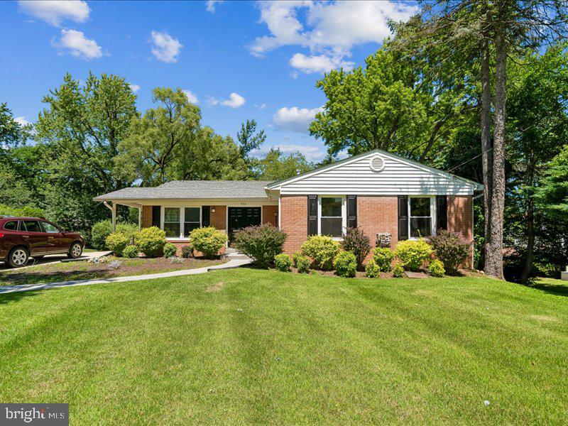 903 ANNMORE DRIVE