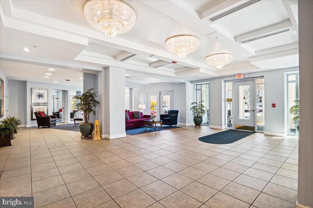 3005 S LEISURE WORLD BOULEVARD 706