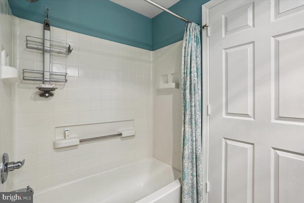 3005 S LEISURE WORLD BOULEVARD 706
