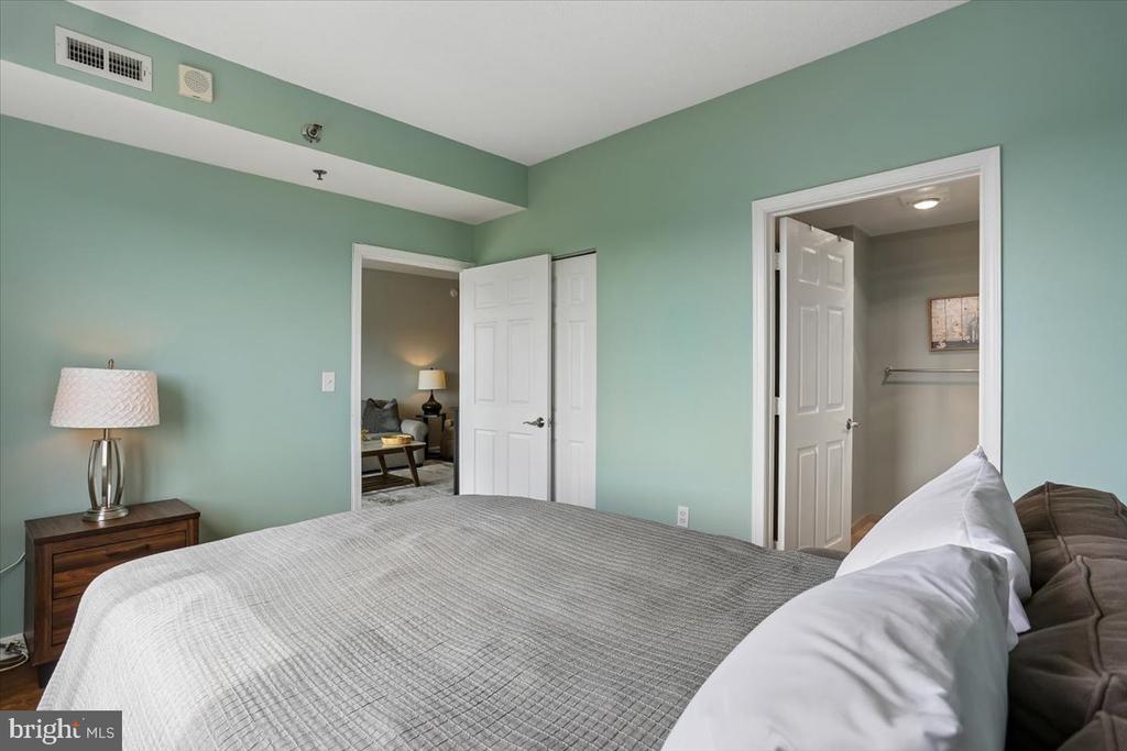 3005 S LEISURE WORLD BOULEVARD 706