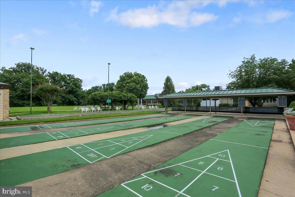 3005 S LEISURE WORLD BOULEVARD 706