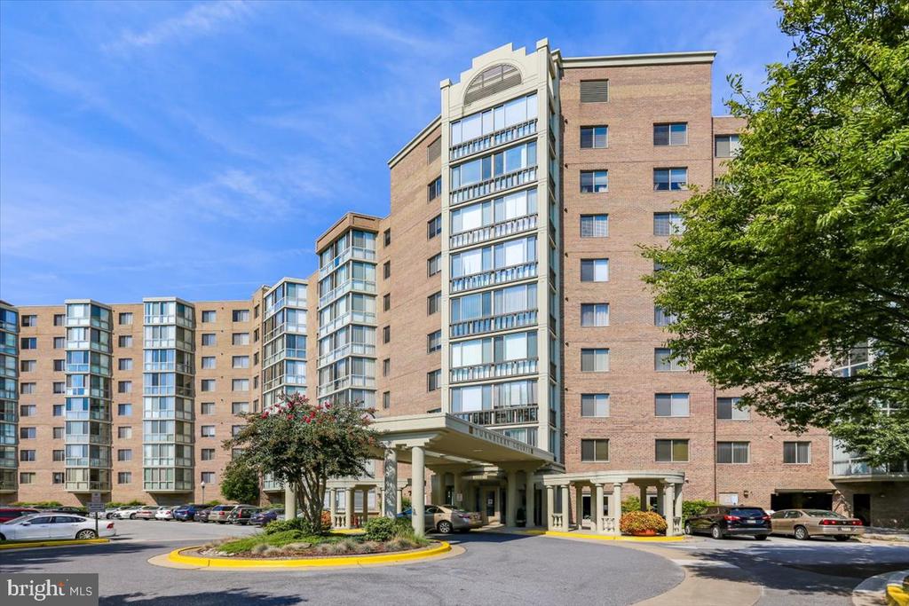 3005 S LEISURE WORLD BOULEVARD 706