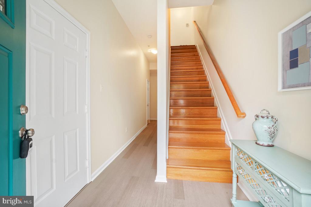 6443 ORCHARD AVENUE