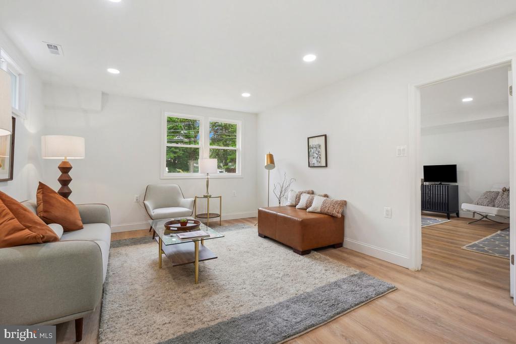 402 ELM AVENUE