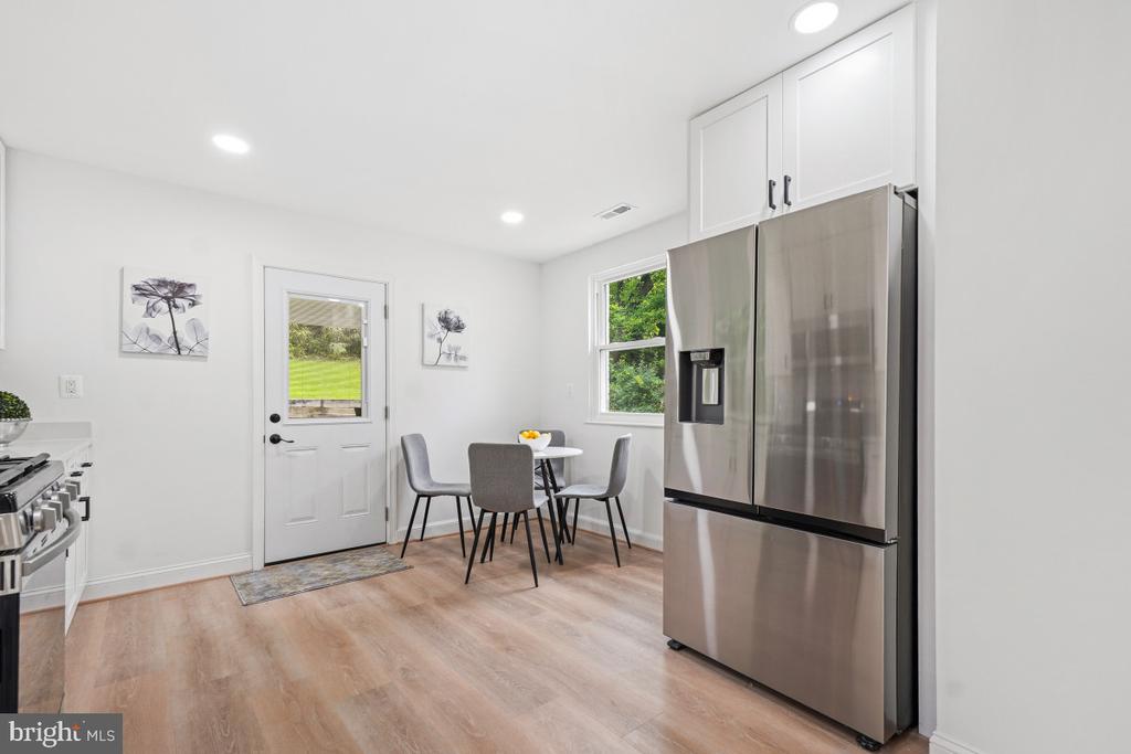 402 ELM AVENUE