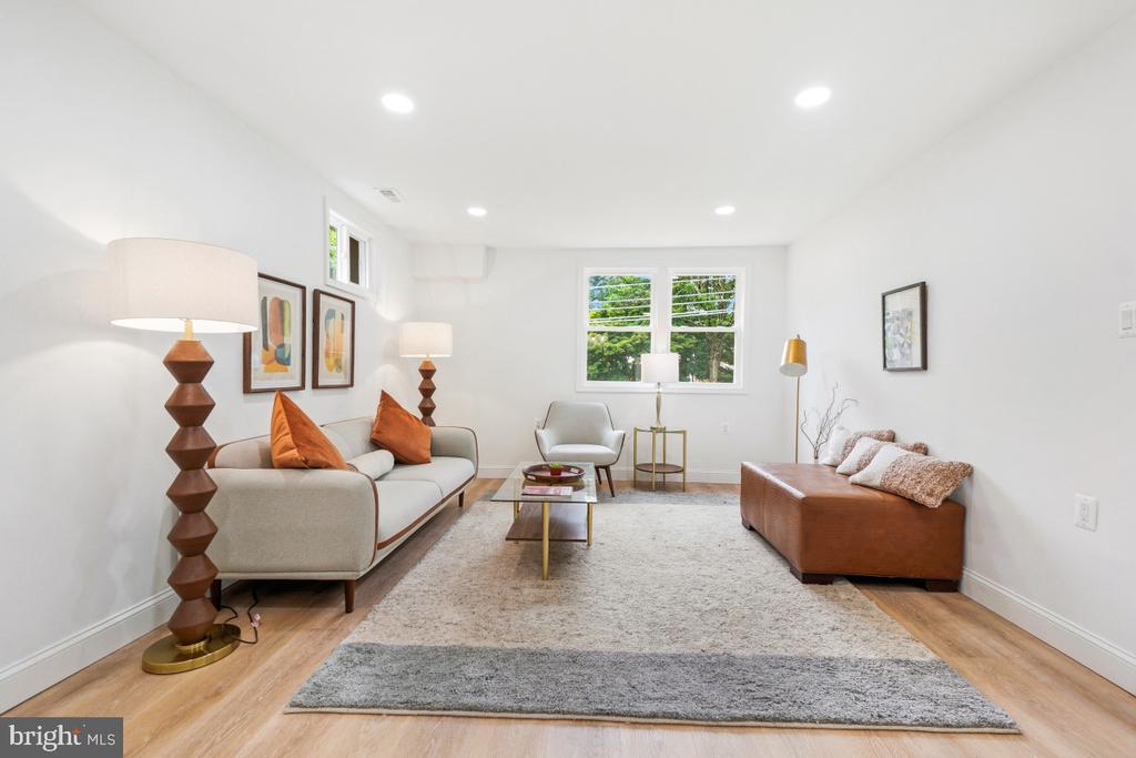 402 ELM AVENUE