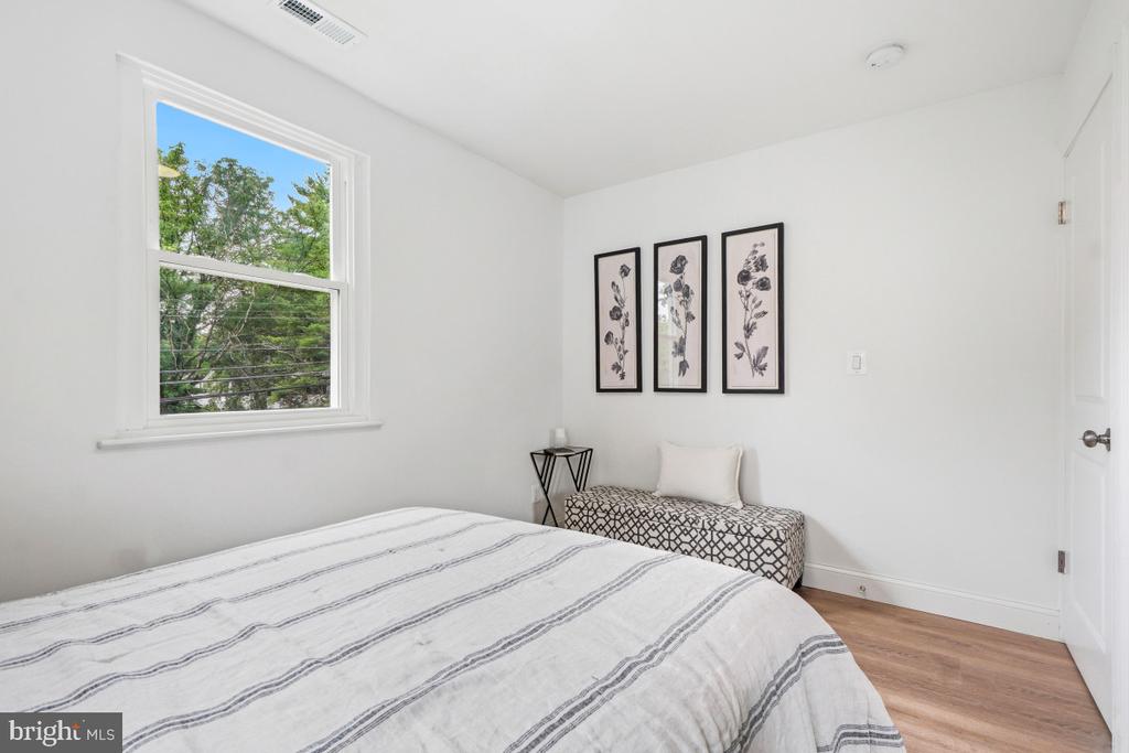 402 ELM AVENUE