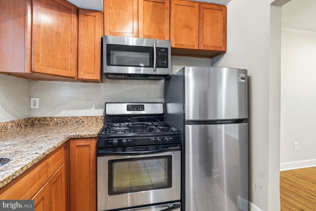 116 LEE AVENUE Unit: 104