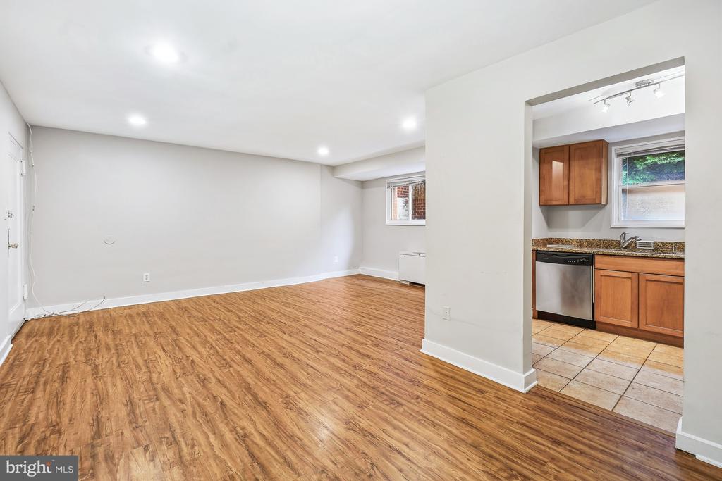 116 LEE AVENUE Unit: 104