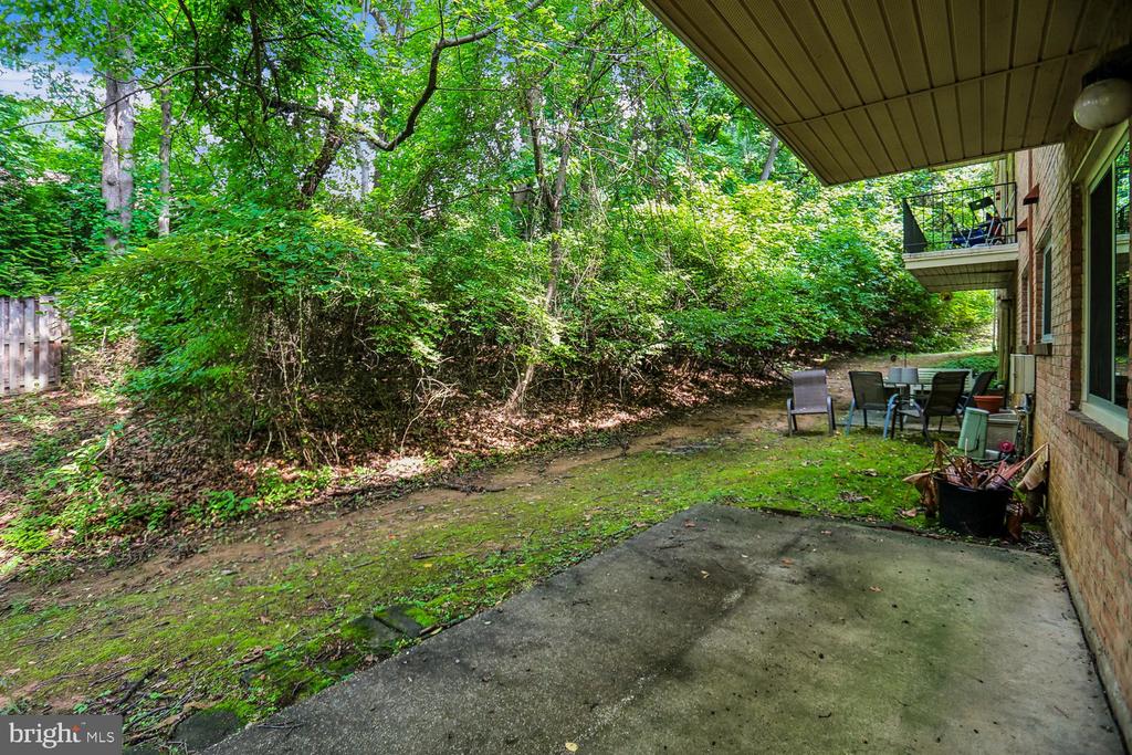 10507 WEYMOUTH STREET Unit: W-2