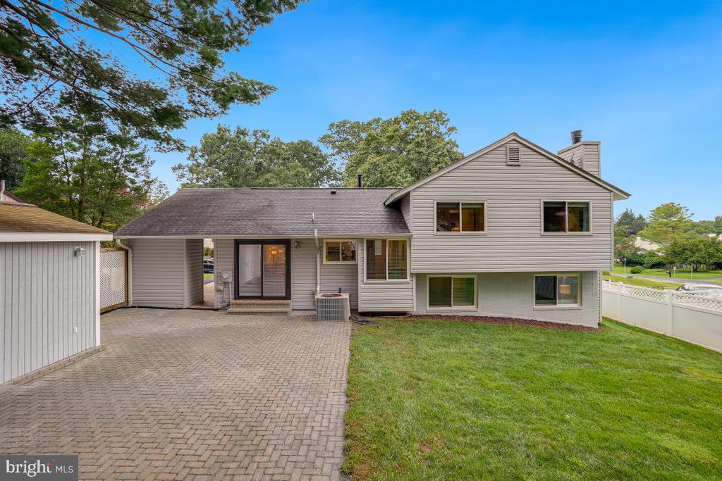 18221 MEHRENS TERRACE