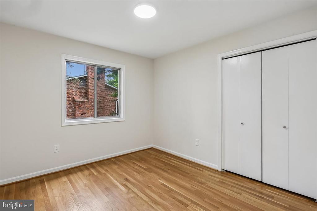 903 ANNMORE DRIVE