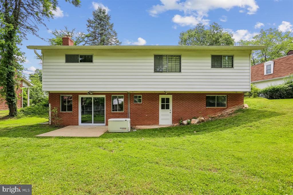 903 ANNMORE DRIVE