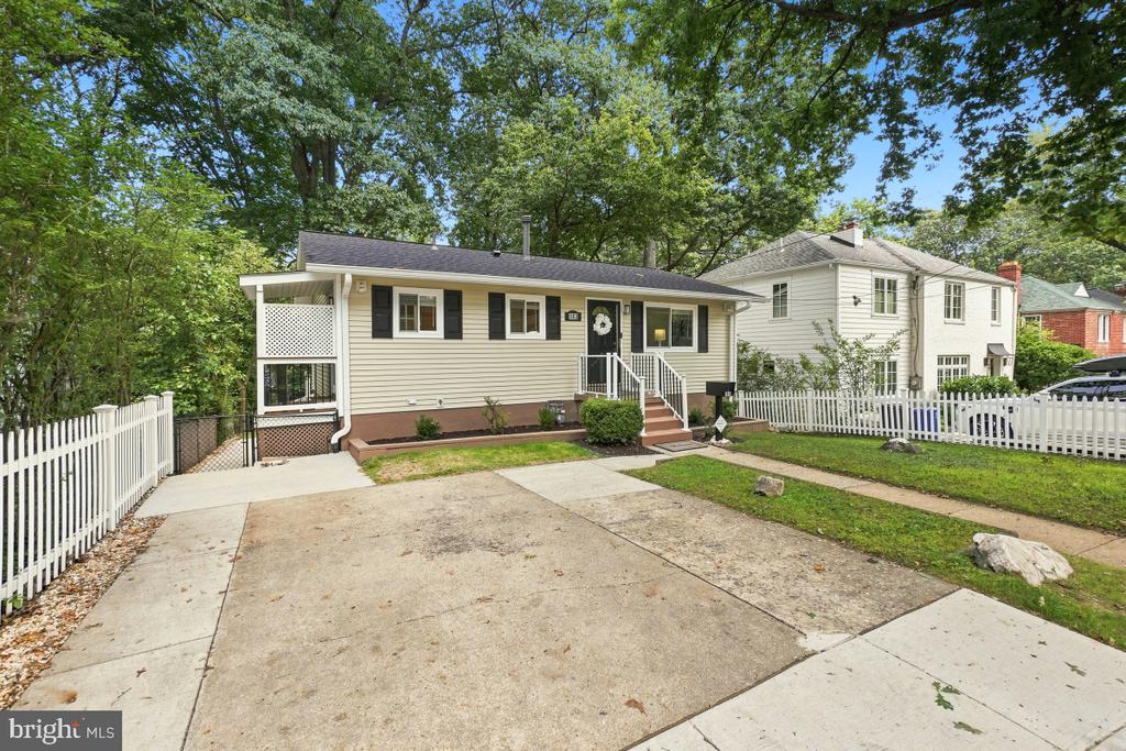 143 RITCHIE AVENUE
