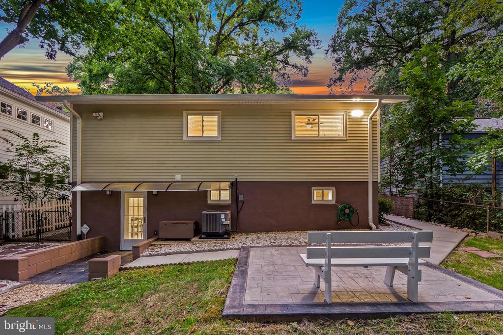 143 RITCHIE AVENUE